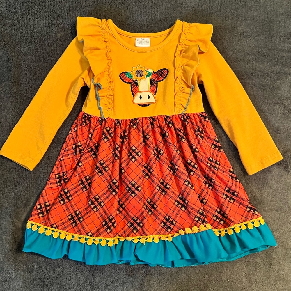 Toddler dress size S (fits like 2T)